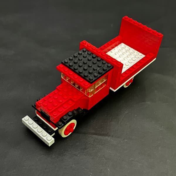 317 LEGO Truck