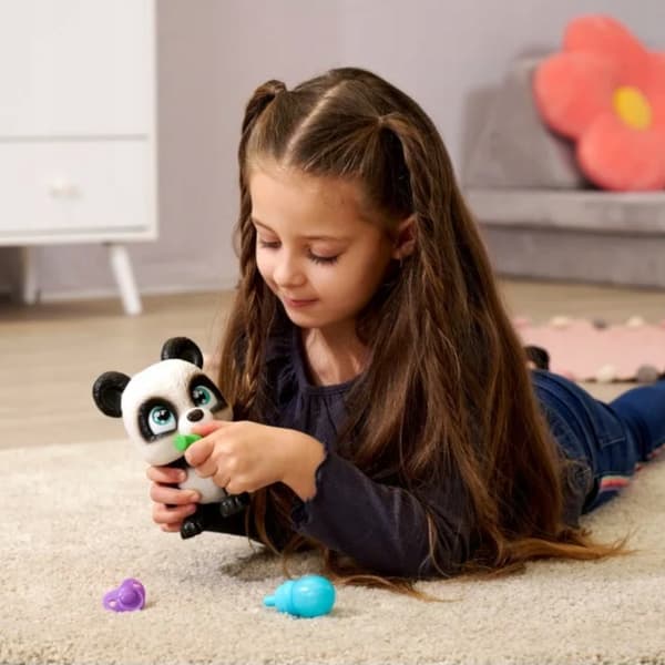SIMBA PAMPER PETZ PANDA INTERACTIVE TOY FOR CHILDREN – DRINKS AND WETS ITSELF