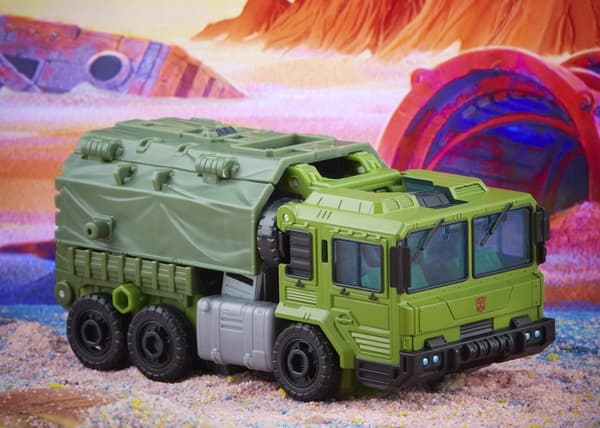 Transformers Legacy Voyager Prime Bulkhead Figure