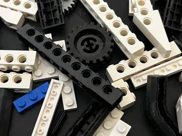 8824 LEGO Hoovercraft