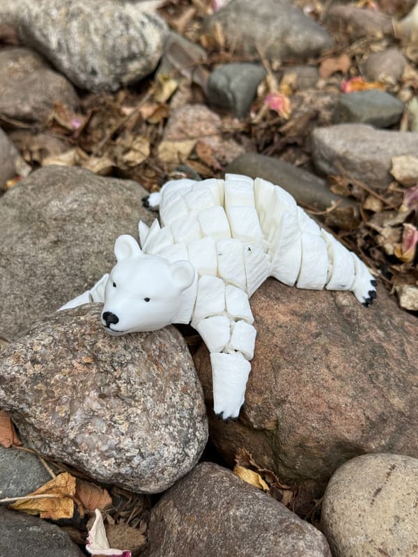 3D Polar Bear – Segmented Ice King, a great gadget, a gift