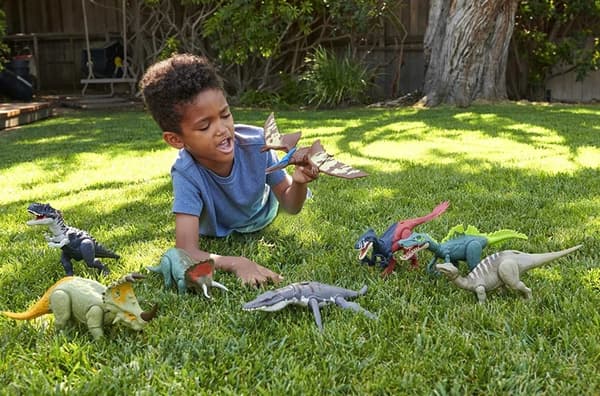 Mattel Jurassic World ‘Wild Roar’ Ichthyoven Figure