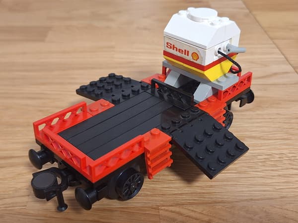 Lego 7735 carriage from the set. 12V train set.
