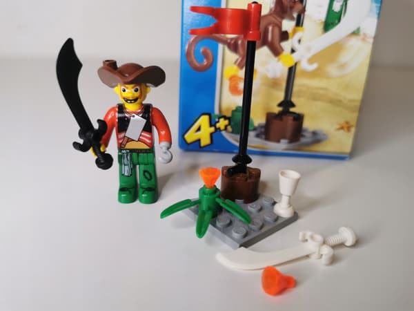 Lego 7081 Pirates: Harry Hardtack
