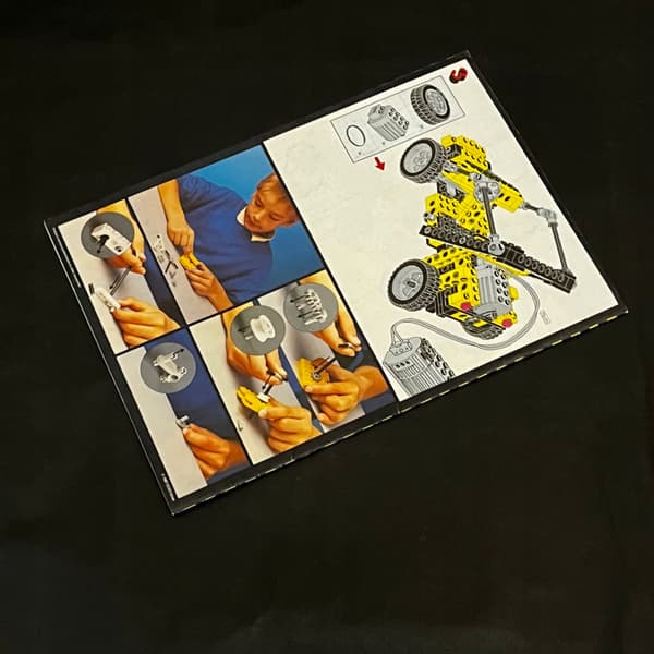 8852 LEGO Instructions
