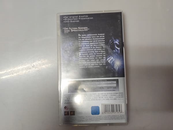 ALIEN VS PREDATOR – A FILM FOR THE PSP