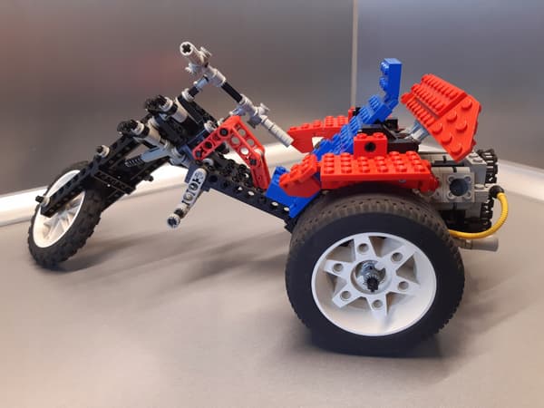 LEGO 8857 Technic Street Chopper