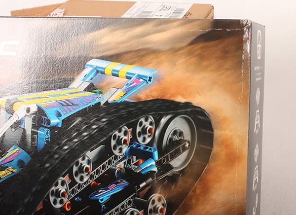 LEGO Technic 42140 Transforming Vehicle (((dented box)))