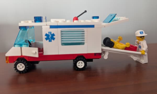 Lego 6666 Ambulance