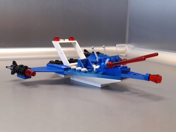 Lego Space 6845 Cosmic Charger (No. 2)