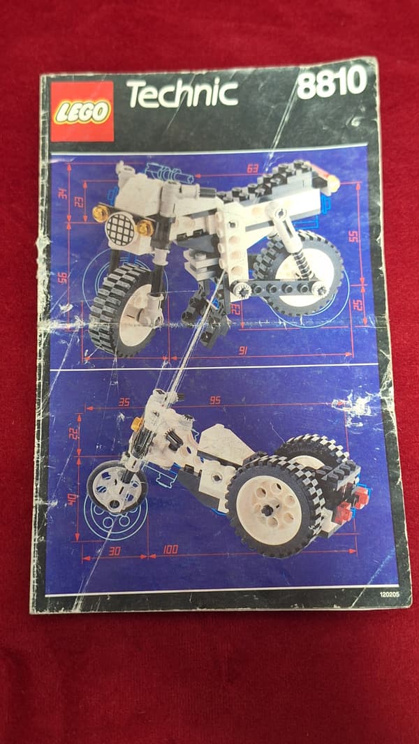 LEGO 8810 Cafe Racer + original instructions.