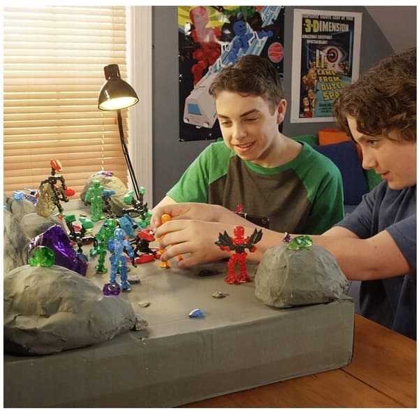 Megabot Animation Studio Figure Set + Accessories, Ages 6+, 2-in-1, Z-SCREEN ZING