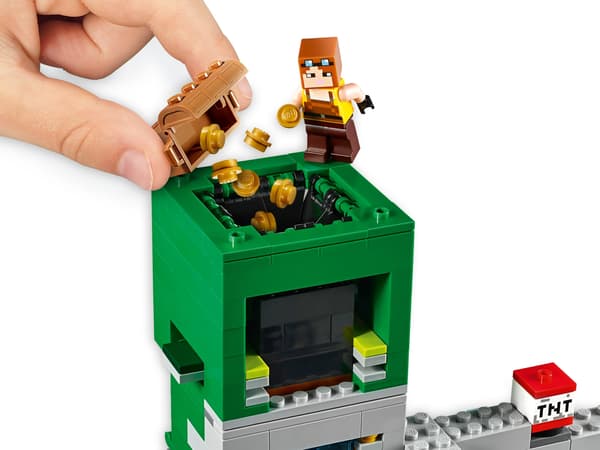 LEGO Minecraft Creeper Mine Set 21155