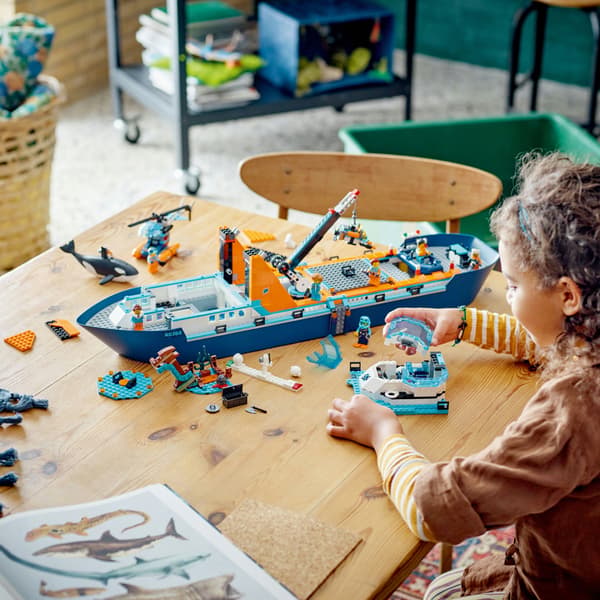 LEGO City: Arctic Explorer’s Boat 60368