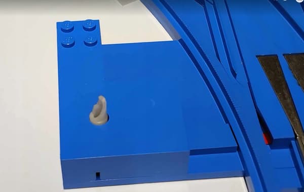 A13 LEGO TRAIN 12V Track Switch upn0388la 7852 from the US – DAMAGED