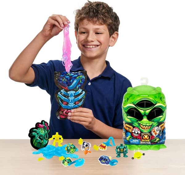Treasure X Alien Surprise Set: 20+ Blue Alien Figures 5+