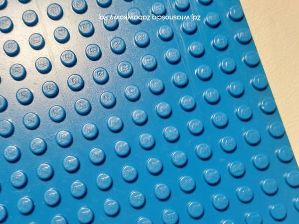 LEGO 10a 24x32 plate