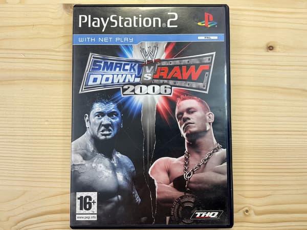 SMACK DOWN VS RAW 2006 disc – very good+ condition, complete PS2 set