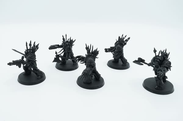 Warhammer 40k Chaos Terminator Squad – set of 5 plastic figures
