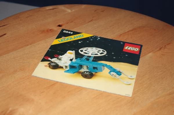 Lego Space 6844 Space Seismological Vehicle
