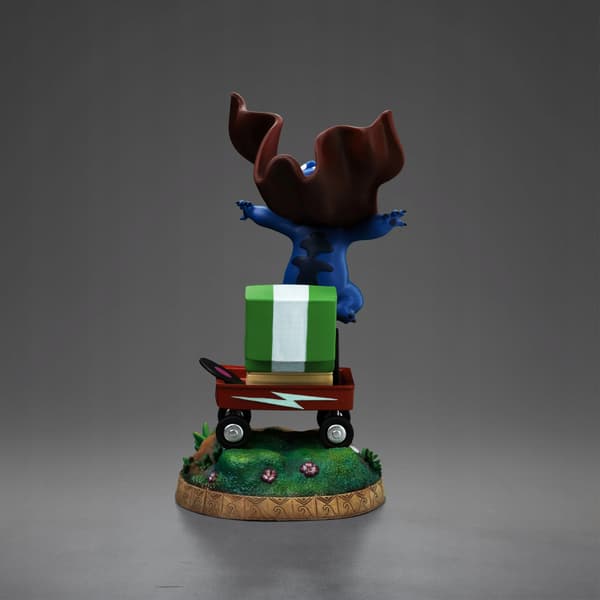 Stitch Laundry figurine, 1/10 scale, Stitch