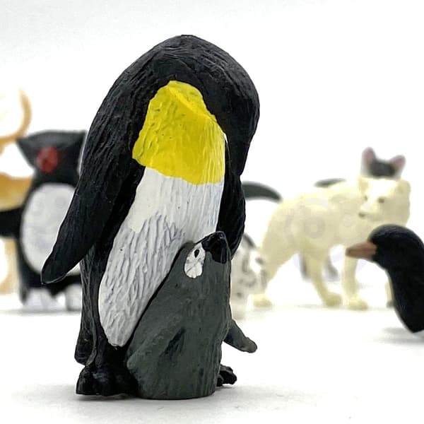 ANIMAL FIGURINE SET