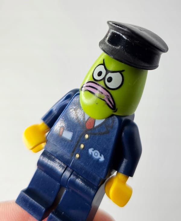 LEGO figure bob015 Bikini Bottom Express Bus Driver DEFECT /