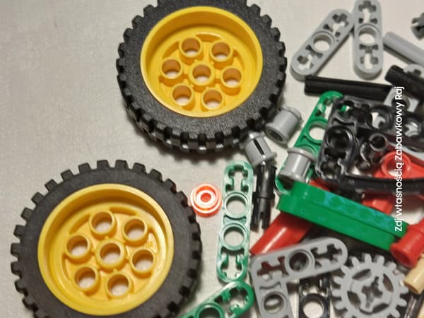 LEGO 8281 Mini Tractor