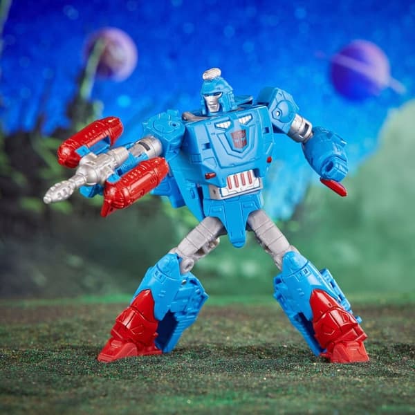 Transformers Legacy Evolution Autobot Devcon Deluxe Figure – 13 Steps – 8+