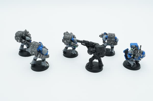Warhammer 40k Space Marines Devastator Squad – set of 6 plastic miniatures