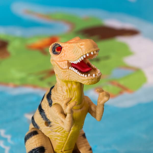 SET OF INTERACTIVE DINOSAUR FIGURINES THAT ROAR – 3 PIECES, 22 CM