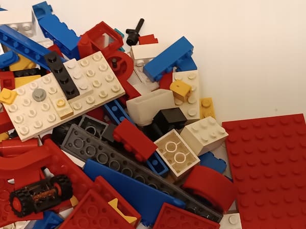 Lego bricks – Set / Various / Assorted