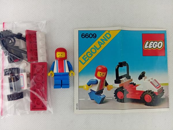 Lego City System Town 6609 Racing Car