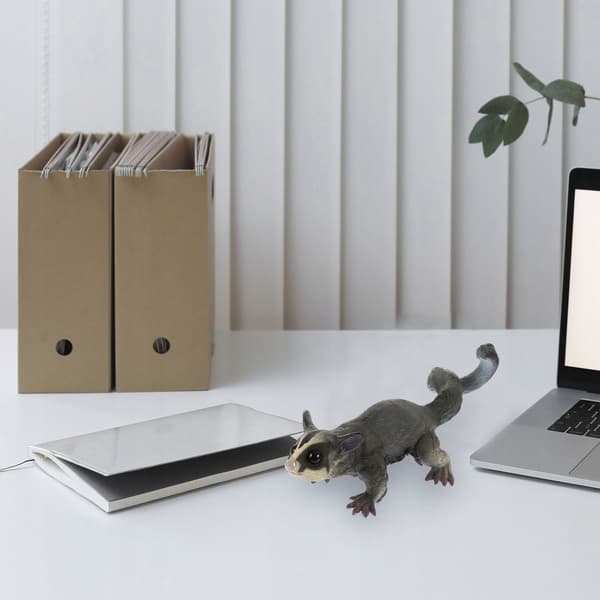 PLASTIC PETAURUS BREVICEPS ORNAMENT WITH A STRIKING DESIGN