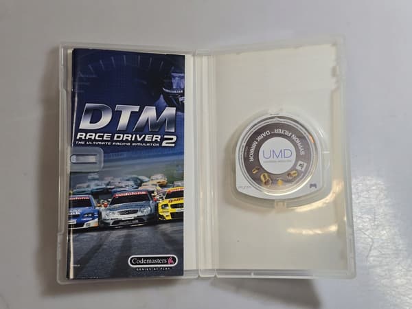 DTM RACE DRIVER 2 (TOCA) PSP