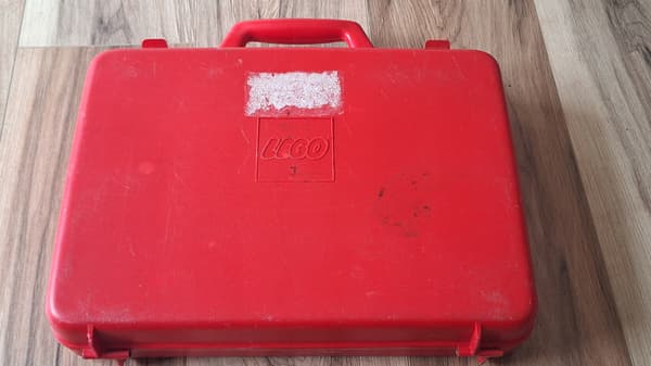 Unique Lego brick case from 1974 – 789-2, tray04, case16.