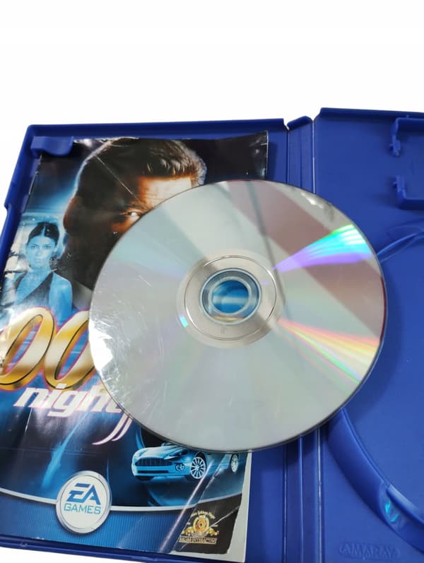 THE JAMES BOND 007 NIGHTFIRE GAME FOR PS2