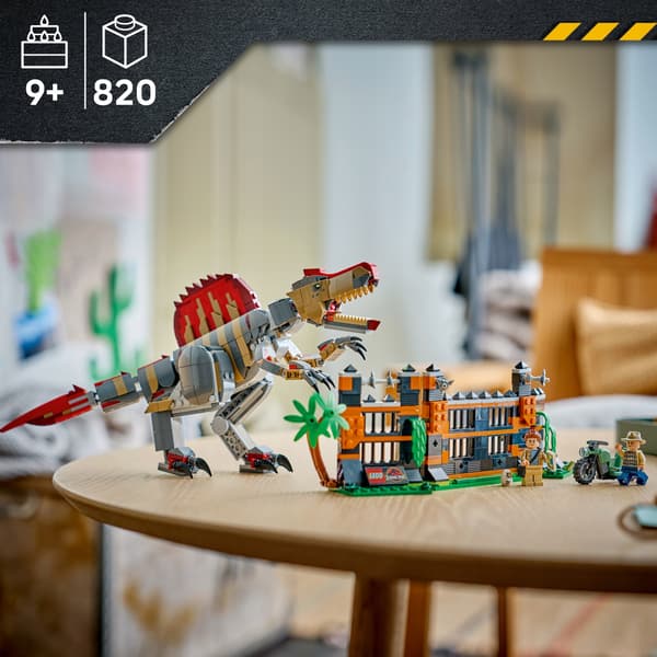 LEGO Jurassic World: Spinosaurus Escape 77982