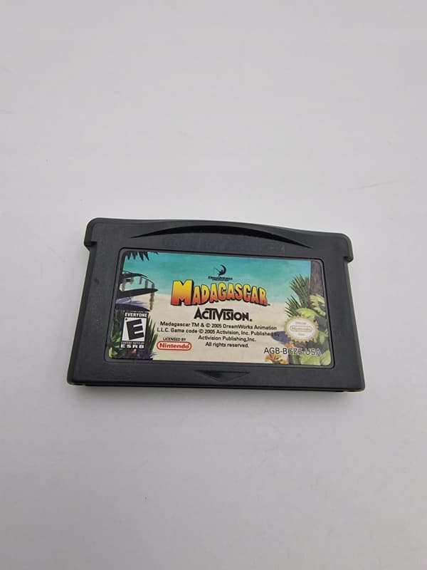 GAME BOY ADVANCE MADAGASCAR – ORIGINAL