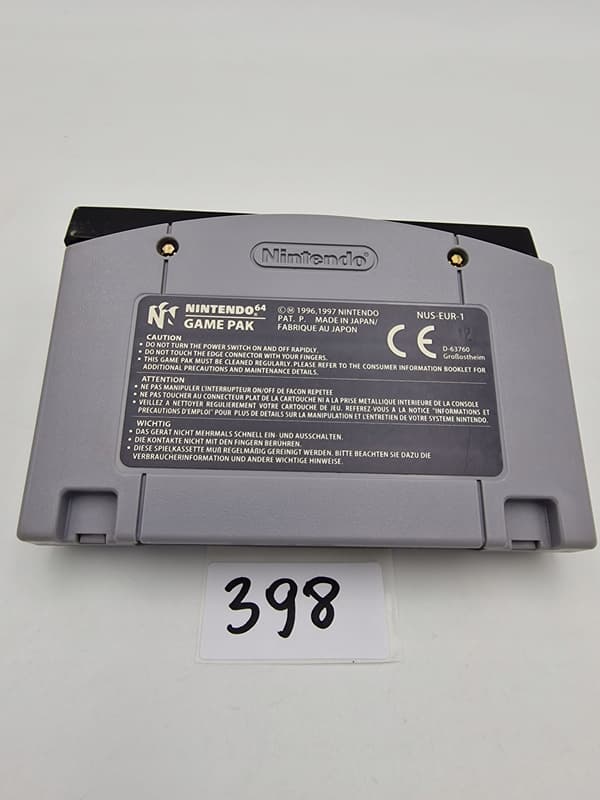 NINTENDO 64: CHARLIE BLASTS TERRITORY