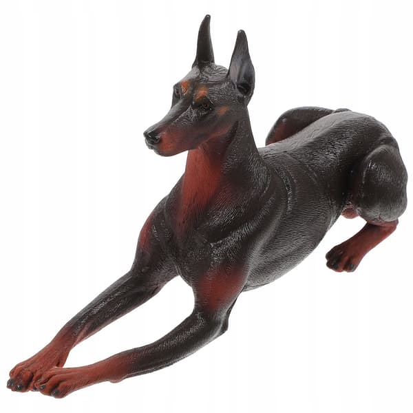 A TABLE-TOP DOBERMAN – AN ELEGANT AND DURABLE RESIN ORNAMENT
