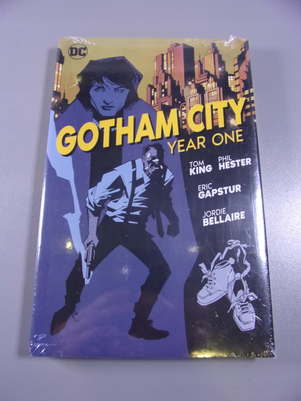 GOTHAM CITY YEAR ONE (English-language edition)