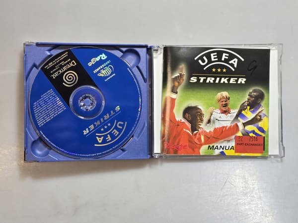 UEFA STRIKER SEGA DREAMCAST