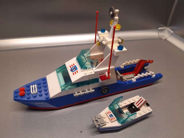 LEGO 6353 Coastal Cutter (No. 2)