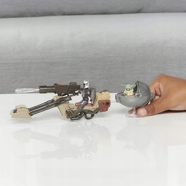 STAR WARS: THE MANDALORIAN – GROGU SPEEDER FIGURE