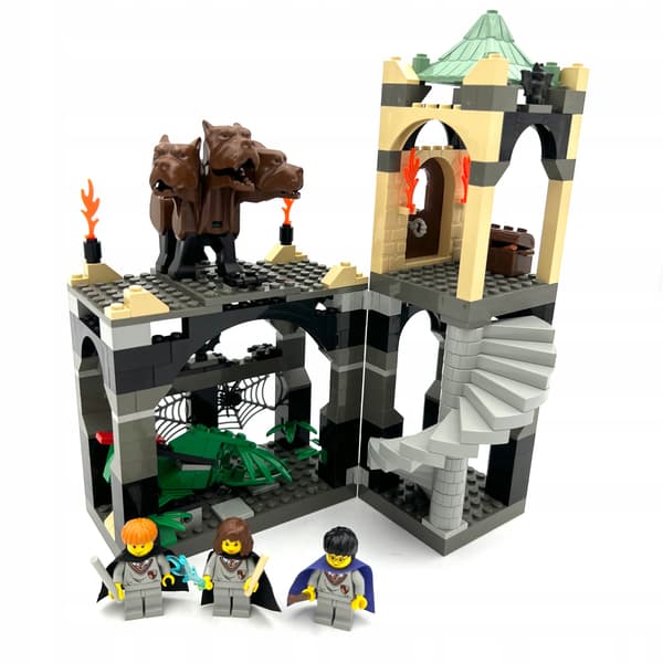 Lego Harry Potter 4706 – Forbidden Corridor