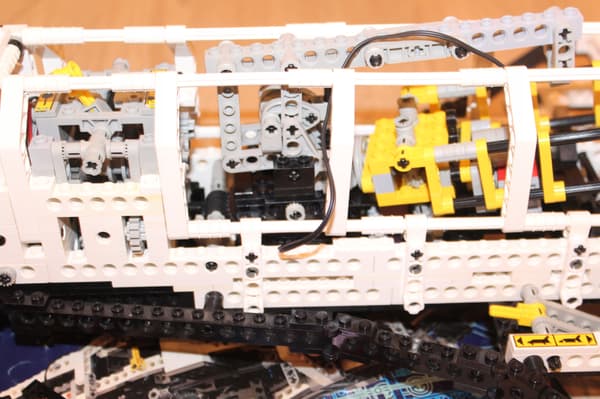 LEGO CLASSIC TECHNIC 8480 INSTRUCTIONS Space Shuttle – a unique SET