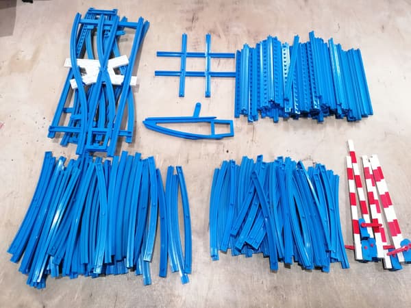 LEGO train tracks and barriers, 4.5v, second-hand