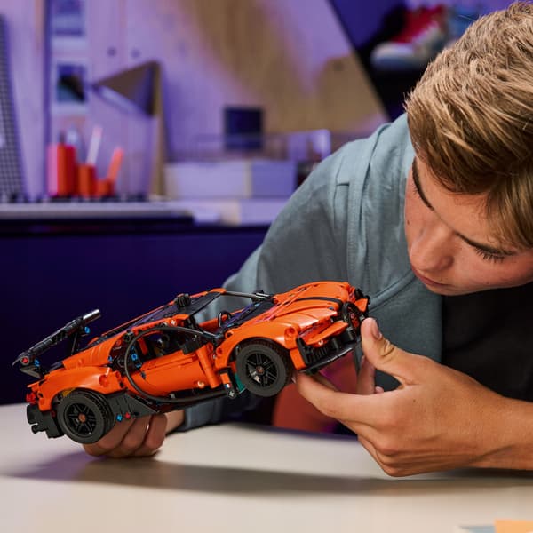 LEGO Technic 42222 Bugatti Chiron Pur Sport Hypercar, Children’s Day