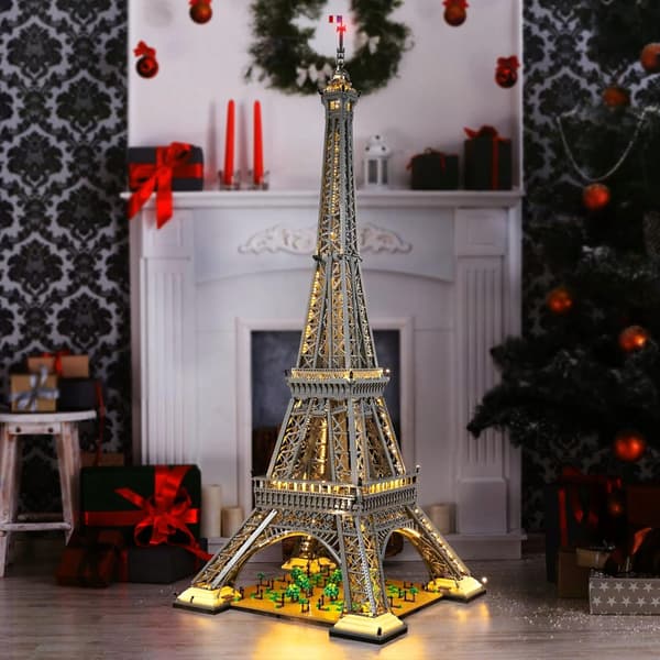 Lighting: LED Set for the LEGO Eiffel Tower 10307